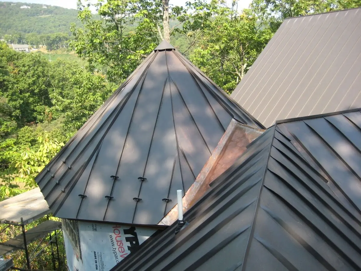 Professional Roof Tarp Installation by Craftsman Roofing in Evendale